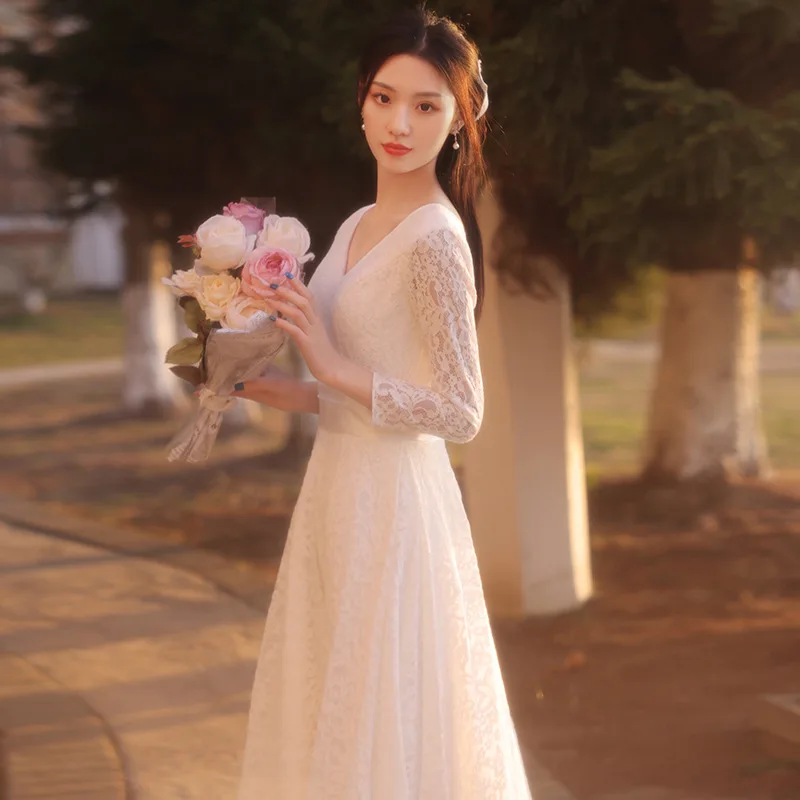 Customized Elegant Lace Wedding Dress With Sleeve Sexy V-neck Flowers Robe De Mariee New Floor-length Simple Bride Dress 4