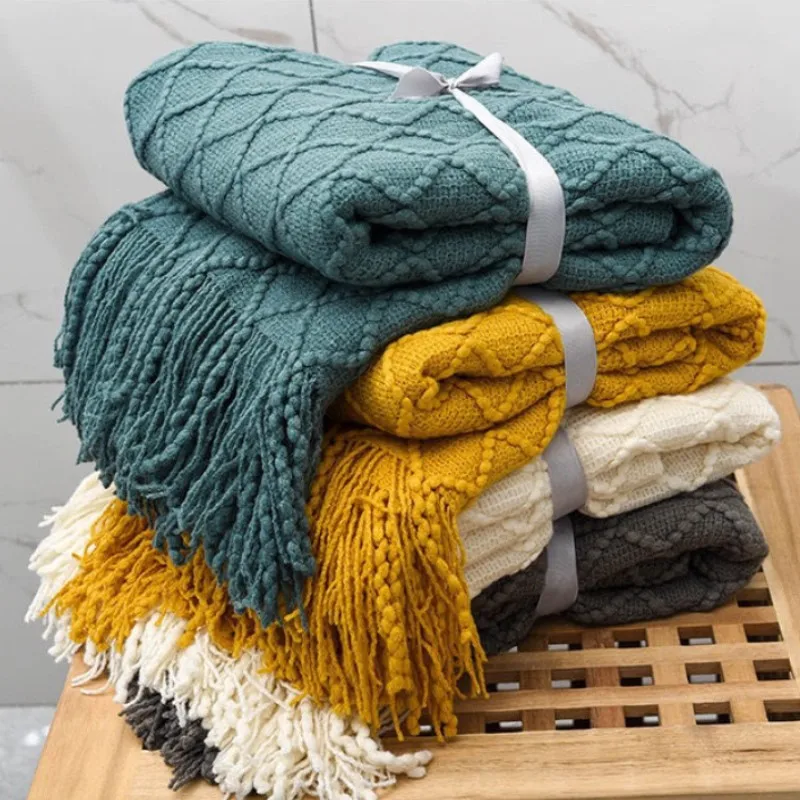 Cozy Army Green Knitted Tassel Throw Blanket - Stylish Home Decor & Gift Idea