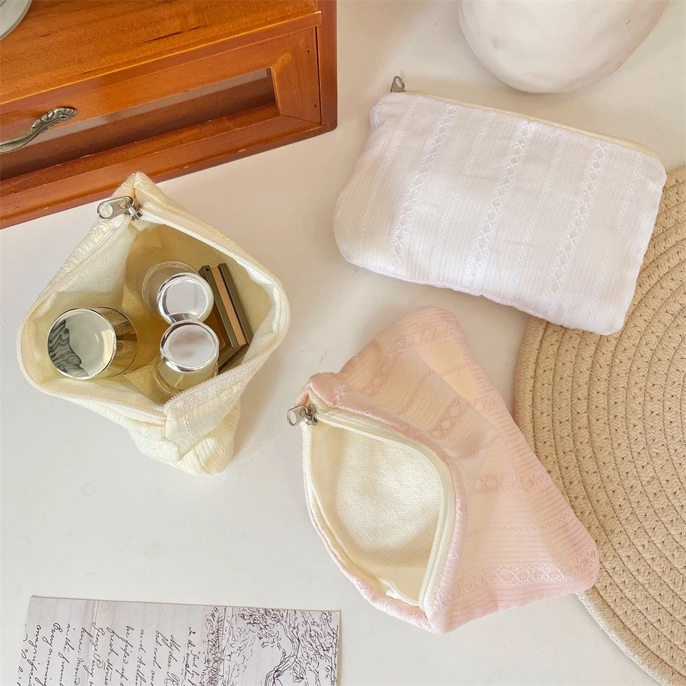 New Stripe Mini Makeup Lipstick Storage Pouch Coin Purse Cute Women Cosmetic Organizer Bag Sanitary Napkins Storage Bag