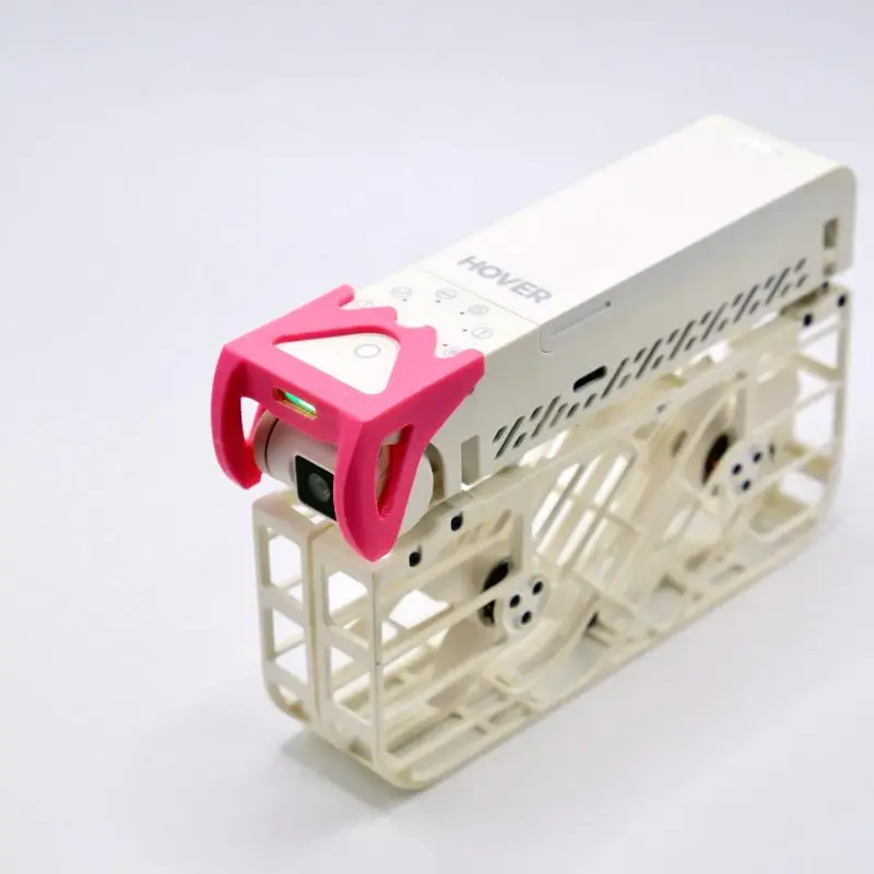 Étui anti-collision pour drone montrant la caméra insérée dans la protection imprimée 3D