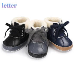 Bottes chaudes pour nouveau né fille et garçon, chaussures d'hiver à semelle souple, chaussons de neige en fourrure pour bébé de 0 à 18 mois 