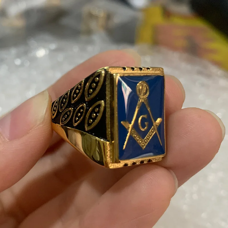 Men's 10k Yellow Gold Freemason Ring - Square & Compass With Blue Stone, Size 7.75