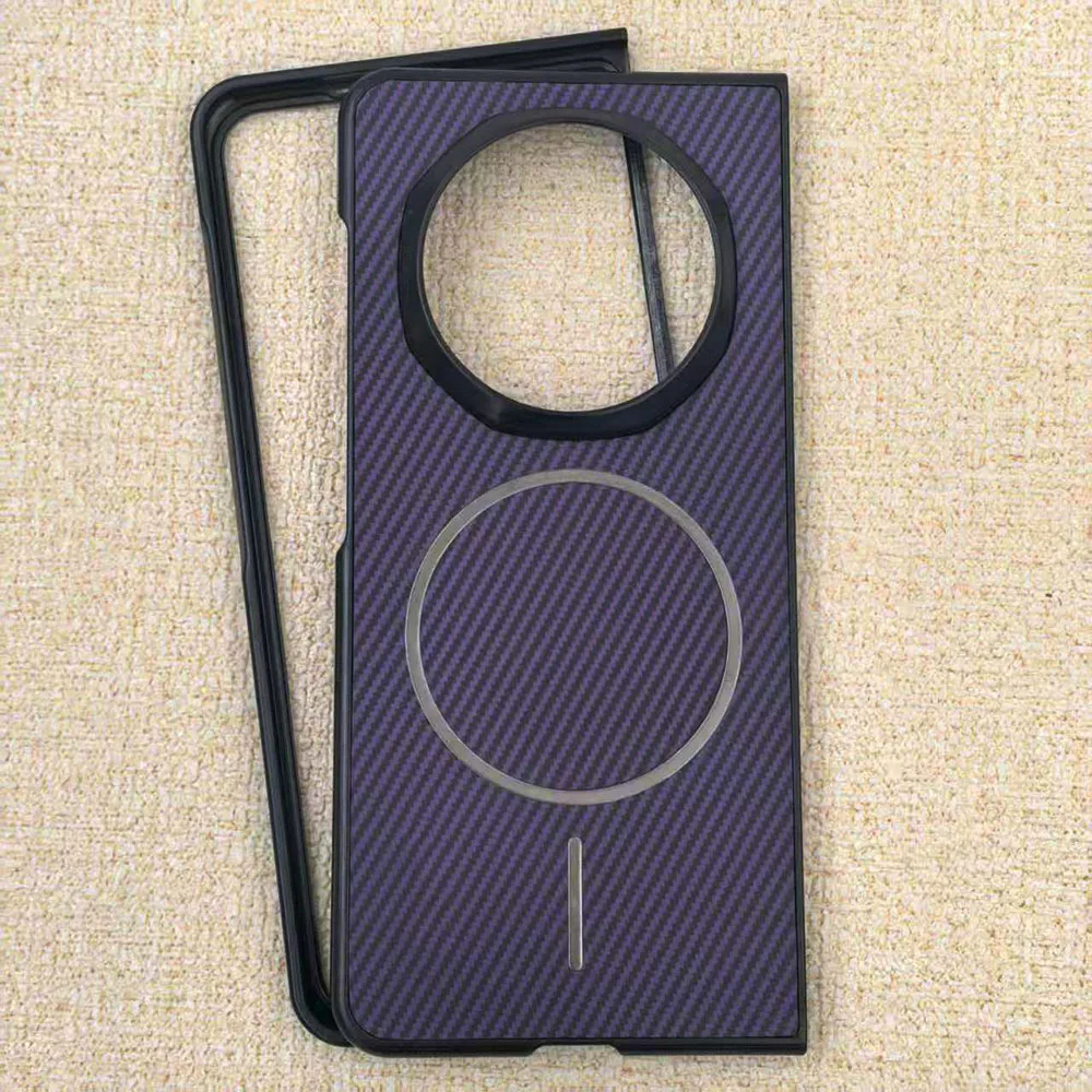 Premium Carbon Fiber Magnetic MagSafe Protective Back Cover