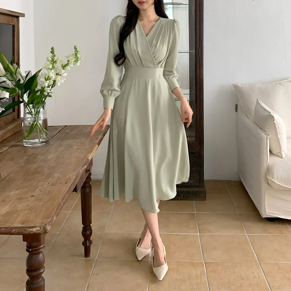 Korean Fashion Autumn Midi Dresses for Women Long Sleeves V-neck A-line Solid Casual Dress Office Lady Clothing New