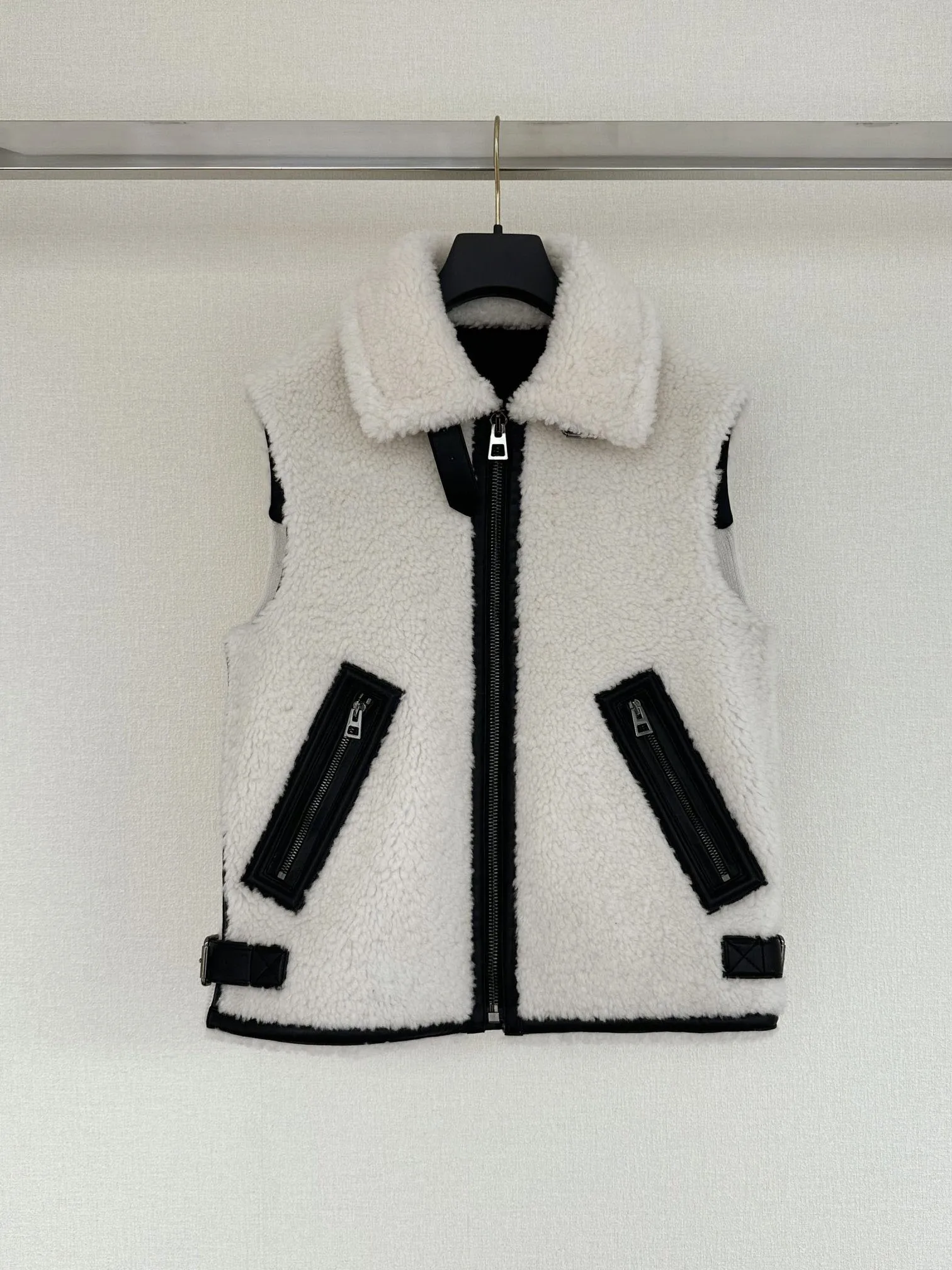 

Wool Leather Vest Straight Fit Cropped Casual Fashion 2024 Fall New hot 1223