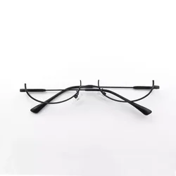 Retro Chic Metal Frame Half Glasses for Cosplay & Photography Decor (Black)