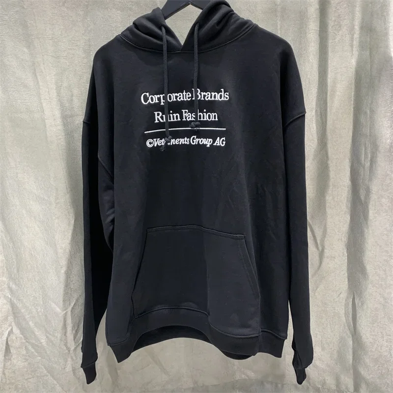 

24ss VTM Black Hoodie Men Women 1:1 Best Quality Embroidery Logo Letter Oversized Sweatshirts