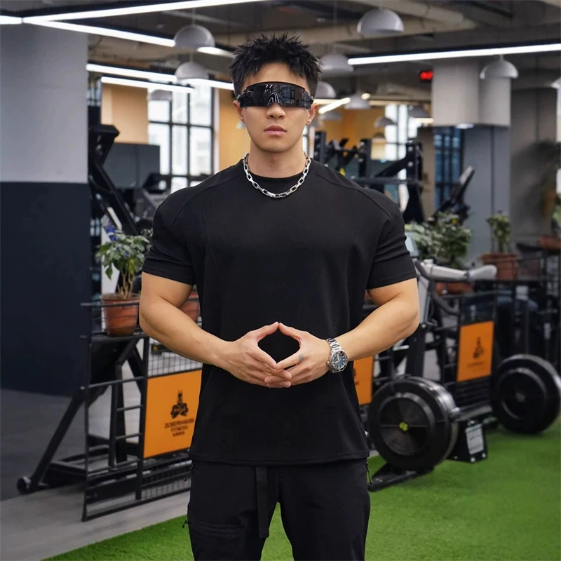 2025 Nuovo Sport fitness manica corta T-shirt da uomo Estate Girocollo Asciugatura rapida Traspirante Fitness Top allenamento uomo T-shirt - immagine 2