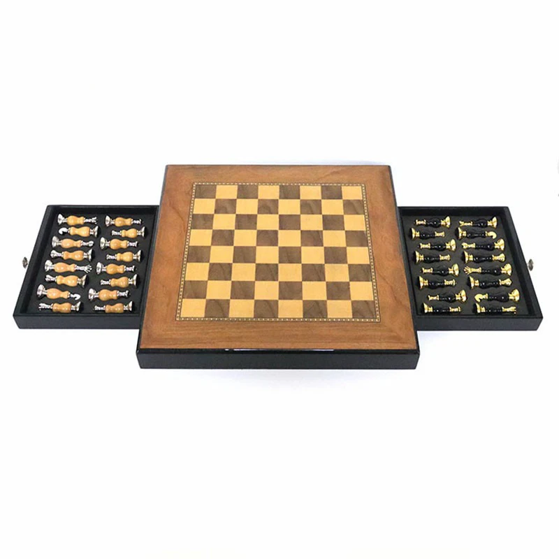 Jogo De Xadrez De Metal Luxo Liga Inc Peças De Xadrez De Ouro Jogos De  Tabuleiro Para Crianças Nordic Criativo Família Jogos De Mesa Moderna  Decoração Para Casa - AliExpress