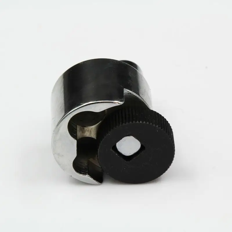 Compact Bolt Remover Tool for Broken Head Extraction