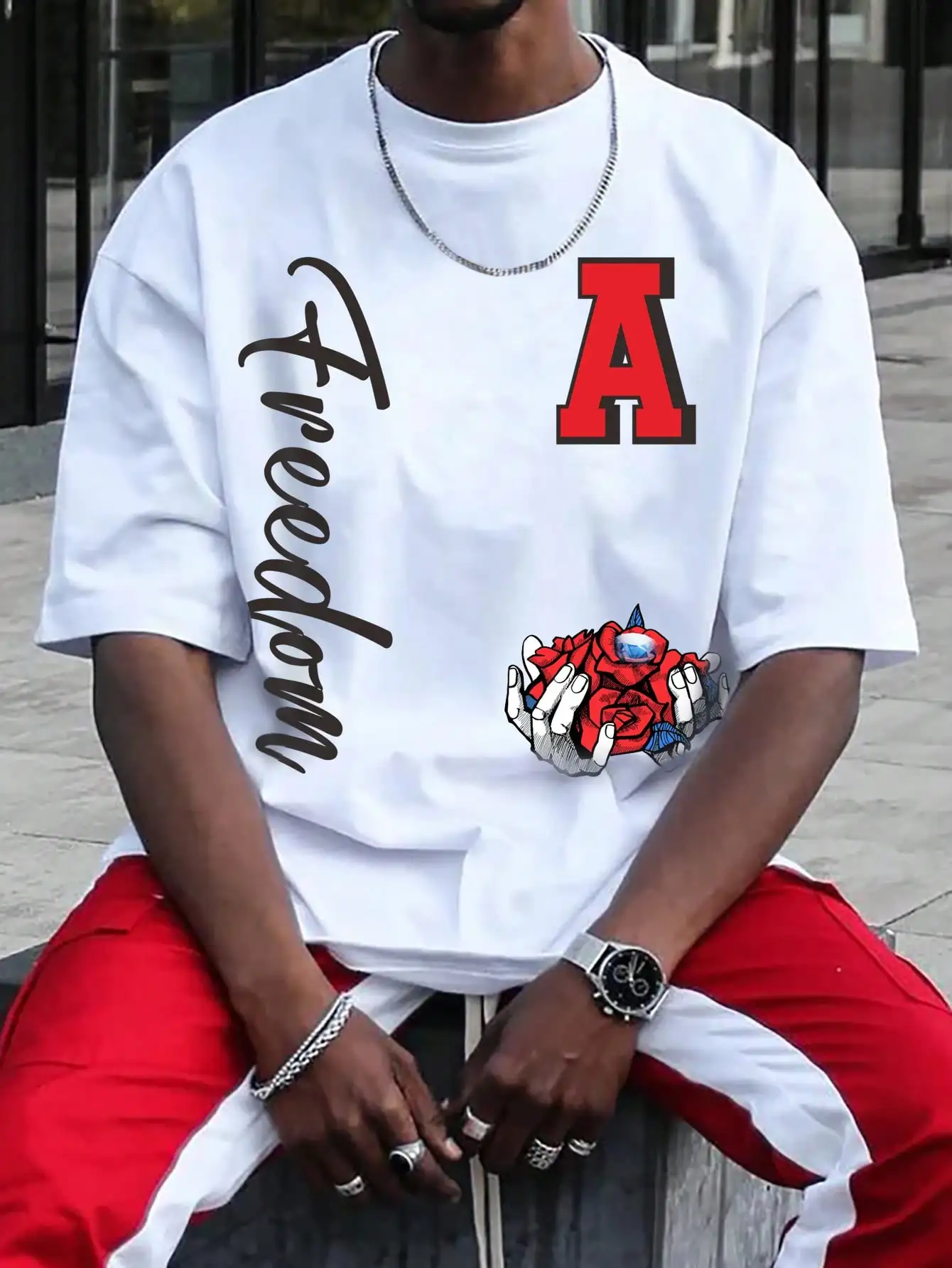 Holding Roses And Diamonds In Hand Longing For Freedom T-Shirt Men Novelty Fashion T Shirt Cotton Loose Top O-Neck Cool Tshirts