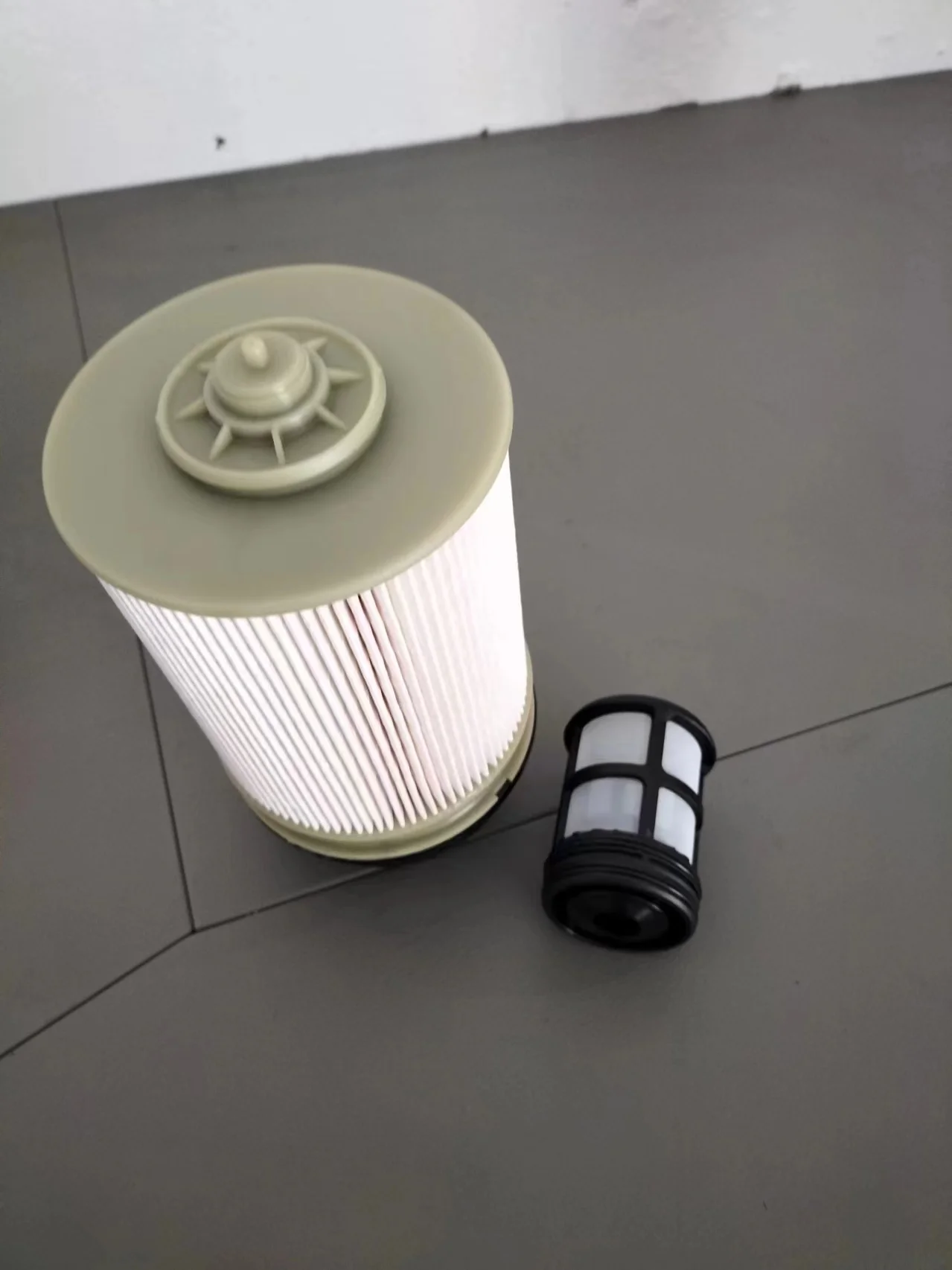 Ben Truck Fuel System Fuel Filter Insert A4730901451 A4710902455 A4730900751 A4730901251 KX400D
