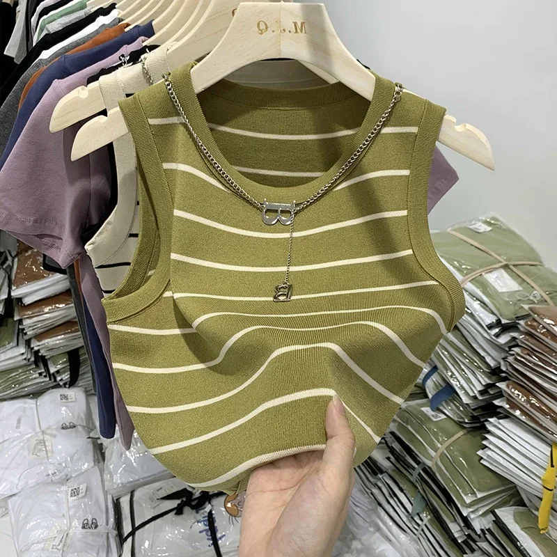 صدرية جديدة ملابس نسائية مخططة بحافة واسعة قميص صيفي قصير متماسك بدون أكمام 5