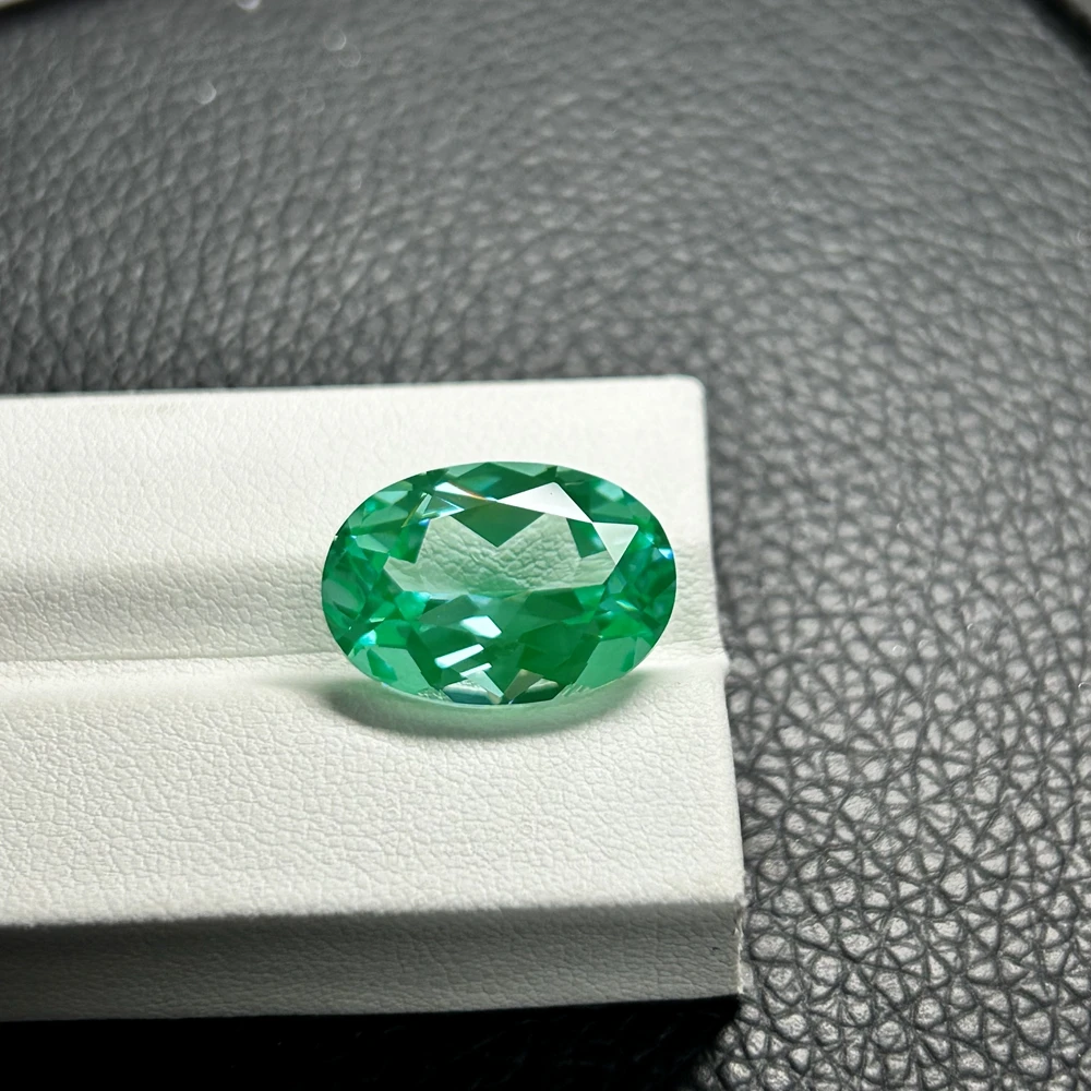 6A Quality Oval Cut 15 Carat 13X18mm Lab Created Brazil Green Sapphire