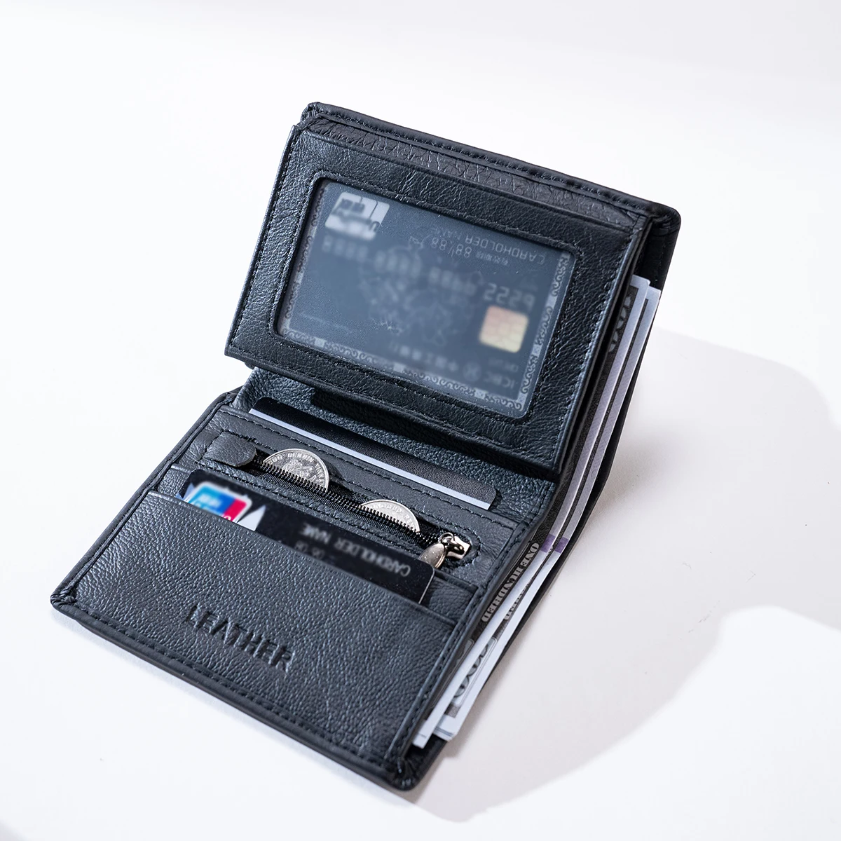Portafoglio sottile da uomo | Porta carte di credito minimalista con blocco RFID, portafoglio sottile con piccola tasca per soldi e scatola regalo da uomo, Regno Unito (nero saffiano), Saffiano Nero