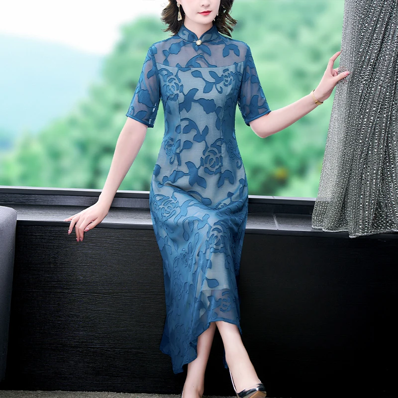 

Chinese style improved cheongsam long skirt 2023 summer new retro temperament show thin rich Taitai dress