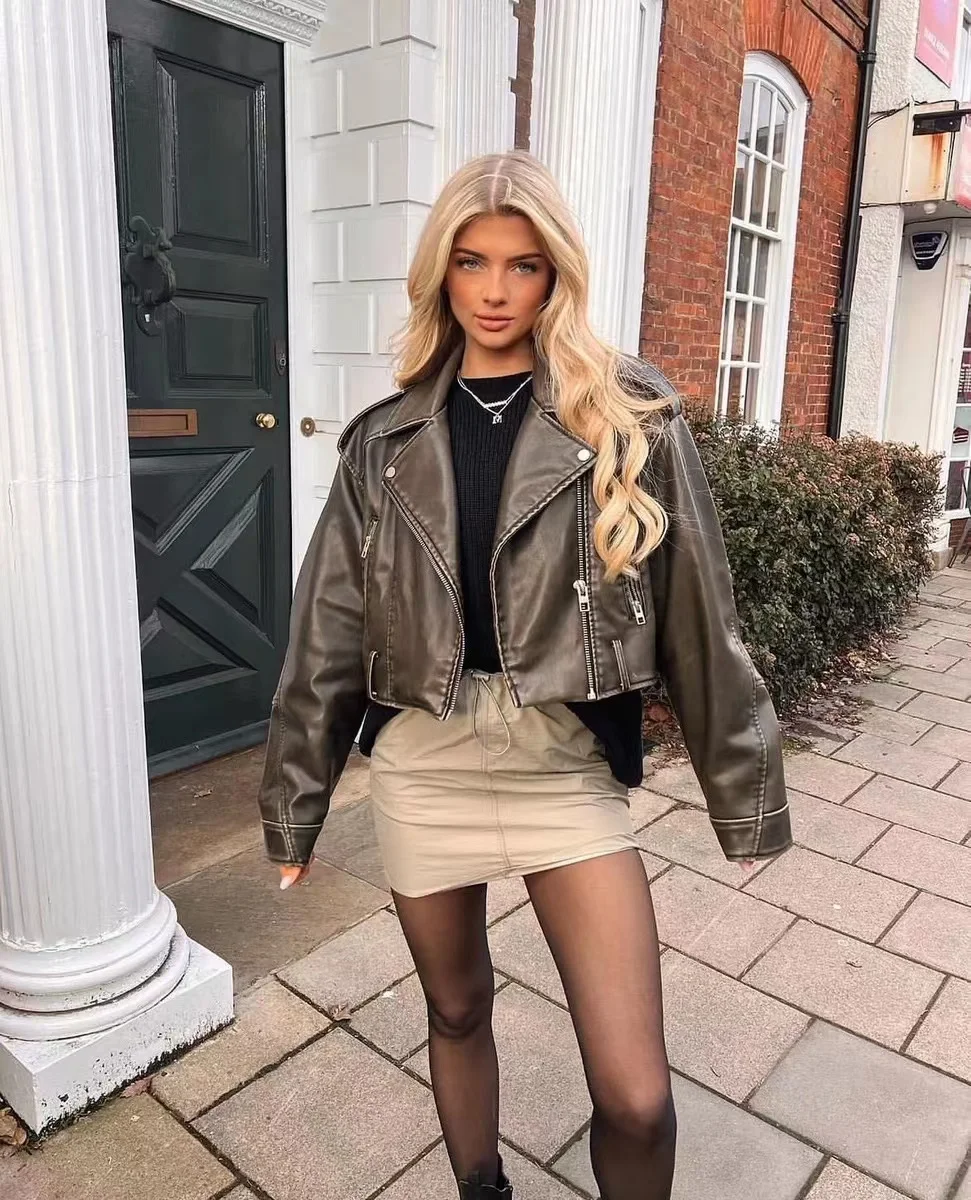 ZVRI 2024 Women Vintage Loose Pu Faux Leather Short Jacket with Belt Streetwear Female Zipper Retro Moto Biker Coat Outwear Tops 2