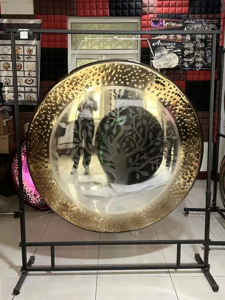 味わい深い音　真鍮製 鉦吾　ゴング バチ付き　〜癒しのサウンド〜　仏教　ヨガ 味わい深い音 真鍮製 鉦吾 ゴング バチ付き 〜癒しのサウンド