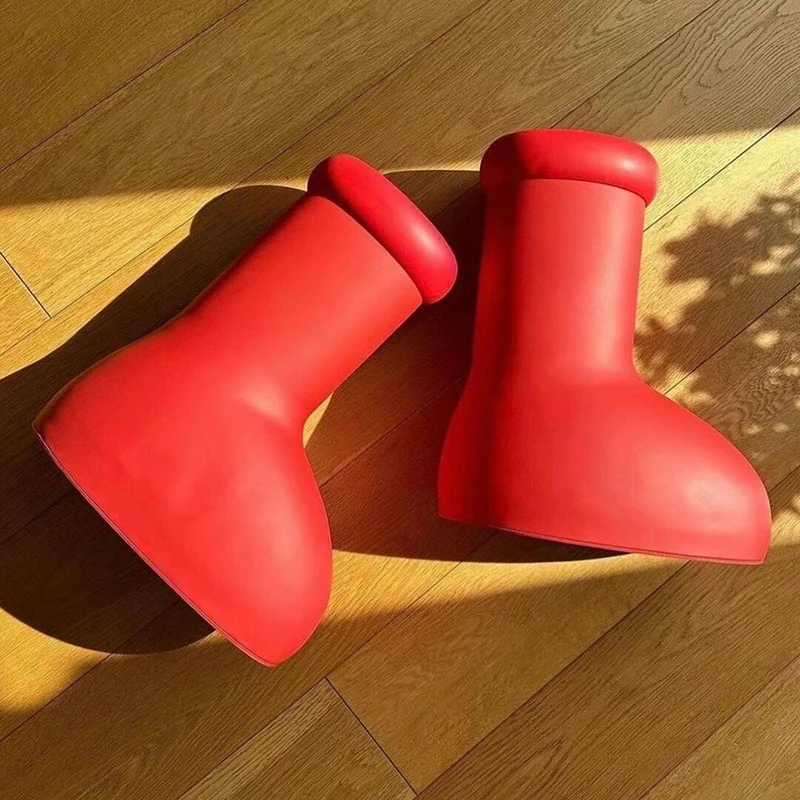 

Street Red Boots Designer Mens Women Boys Girls Big Rain Boots Handmade Luxury Brand Sneakers Street Fashion Family Style Combat