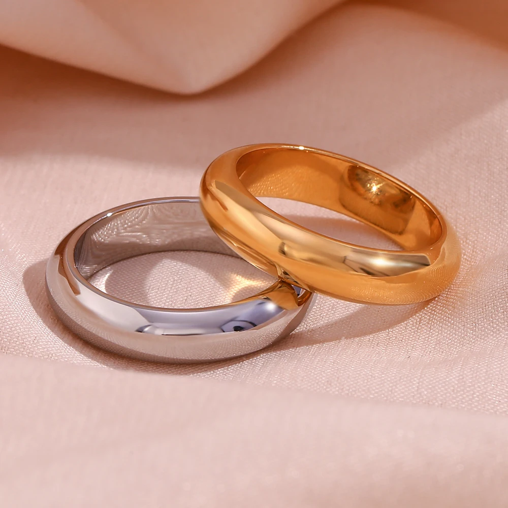 Anello a righe lucido per gioielli in acciaio inossidabile placcato oro 18 carat