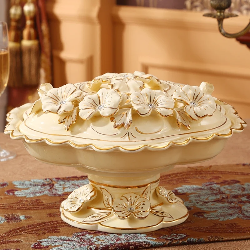 

Rotatable European style ceramic fruit tray Luxury fruit tray Creative modern living room dry fruit tray Divided with lid Candy