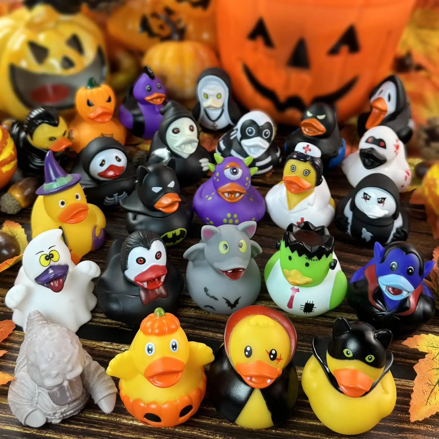 Halloween Rubber Ducks,Halloween Style Design Duck Toy for Jeep Ducking Trick or Treat Goodie Bag Filler  Halloween Themed Party 2
