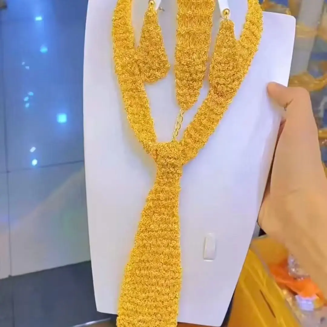 

24K Gold Plated Necklace Bracelet Earring Set Jewelry for Woman Bride Bu10149