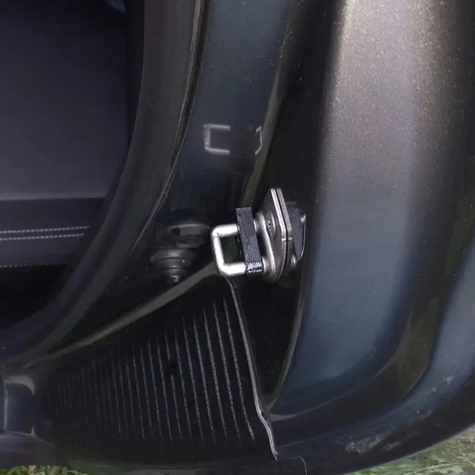 Door lock damper For Renault Logan 2 / Sandero 2 2014&ndash; Rattling STOP Soundproof Screaks Deaf Seal Deadener