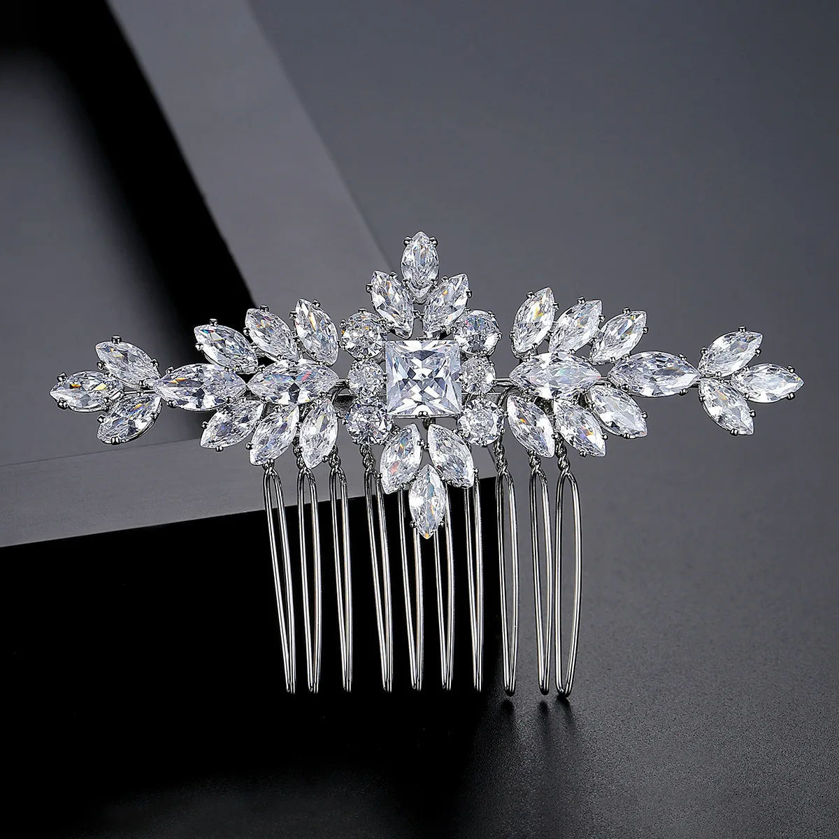 FXLRY Elegant Cubic Zirconia Bridal Haircomb Flower CZ Wedding Hair For Women Jewelry Accessories