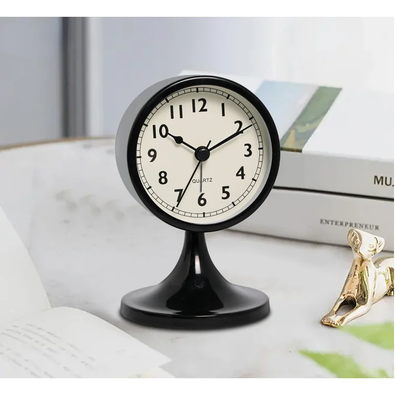 

Nordic Metal Alarm Clock, Creative Bedside Decoration, Silent Desk Clock