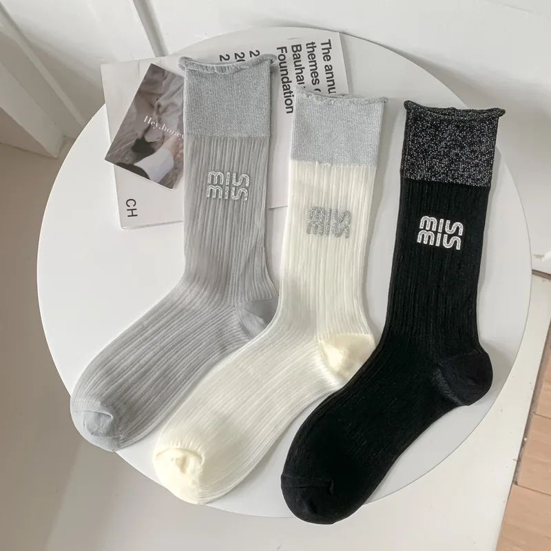 Frauen Socken Frühling Sommer Neue Ballett-stil Mode Socken Ausgehöhlt Atmungsaktive Dünne Transparente Glas Draht Socken Spitze Socken – Detail 1