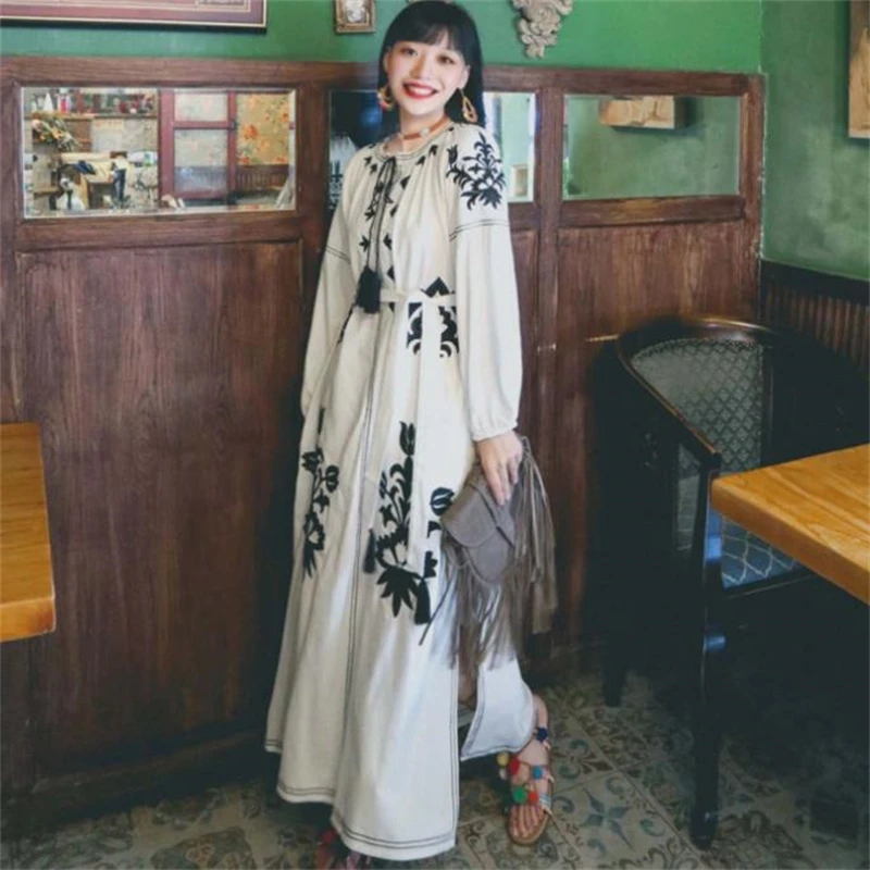 

Bohemian ethnic long dress fashion embroidery cotton linen tassel tie long-sleeved loose dress women