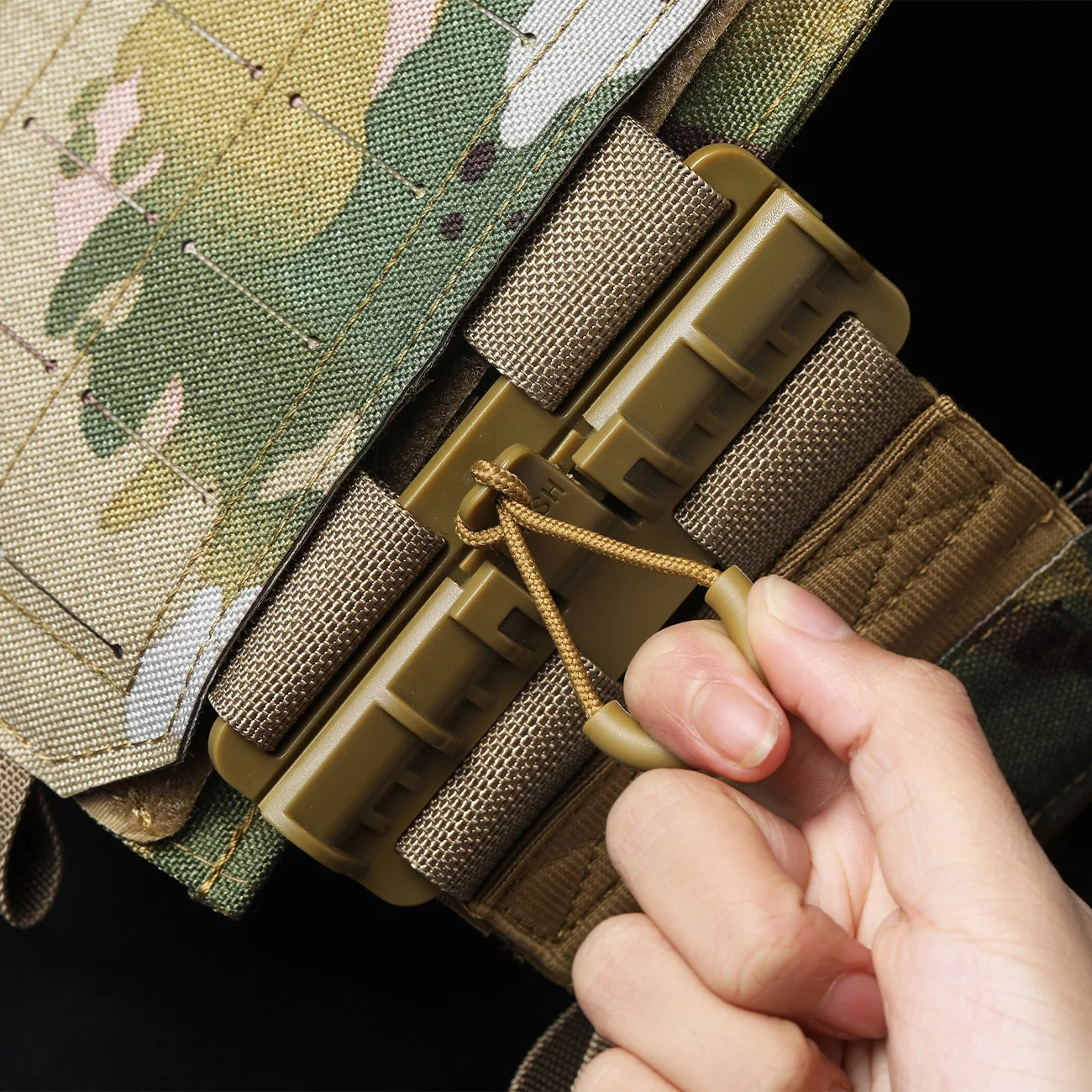 Waterproof MOLLE Outdoor Training Tank Top for Hunting
