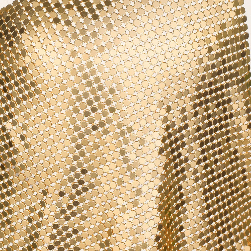 Sexy Women Metal Body Chain Bling Halter Top Bra Chain Golden Jewelry Chest Chain Fashion Girl Festival Body Accessories Jewelry