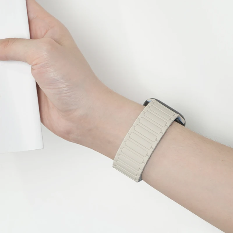 Magnetic Loop Silicone Replacement Strap for Smartwatch - New Bracelet Band Accessory