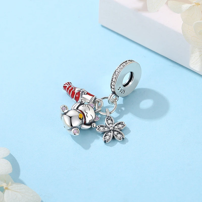 フォーチュンキャット　銀　レア物 925 スターリングシルバーチャームフォーチュンキャット旧正月