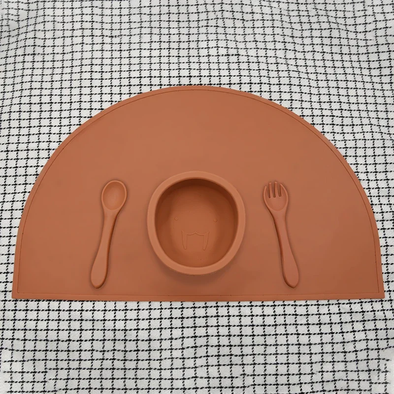 Children's Sucker Dinner Plate Tableware Non-toxic and Tasteless Food Grade Silicone Tableware Cartoon Bear Sucker Tableware 5