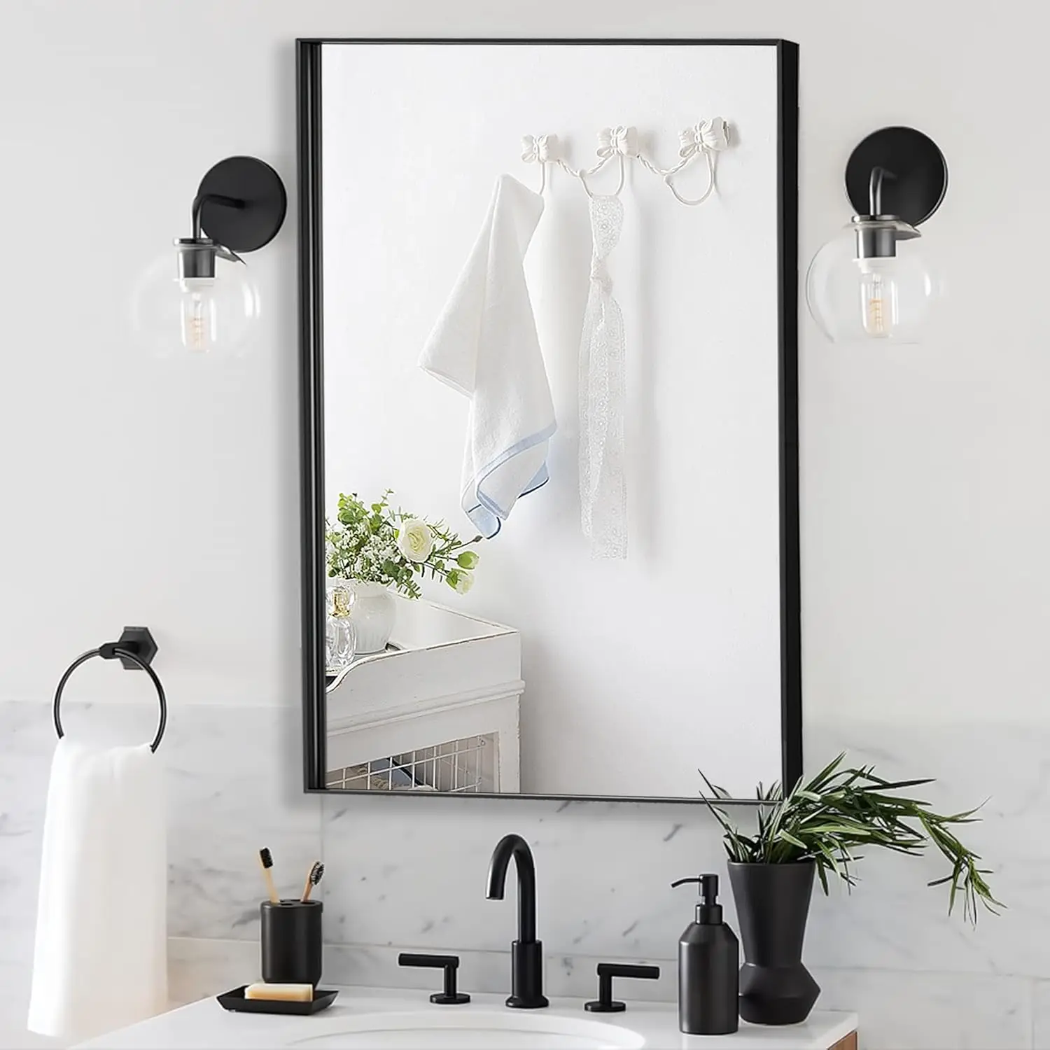 Rectangle Wall Mirror, Aluminum Frame Rectangular Mirror for Bathroom, Vanity, Bedroom, Living Room, Entryway, Wall Mounted