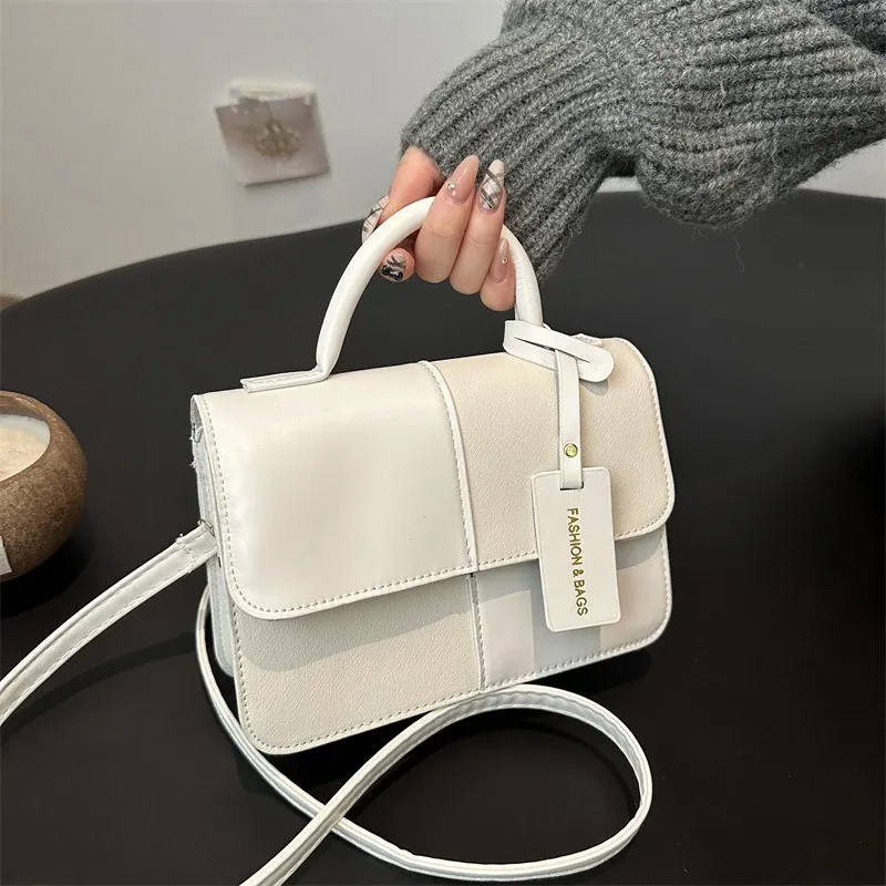 Niche Design Portable Small Bags 2025 New Model Fashion Commuting Small Square Bag High-end Texture Single-shoulder Bag