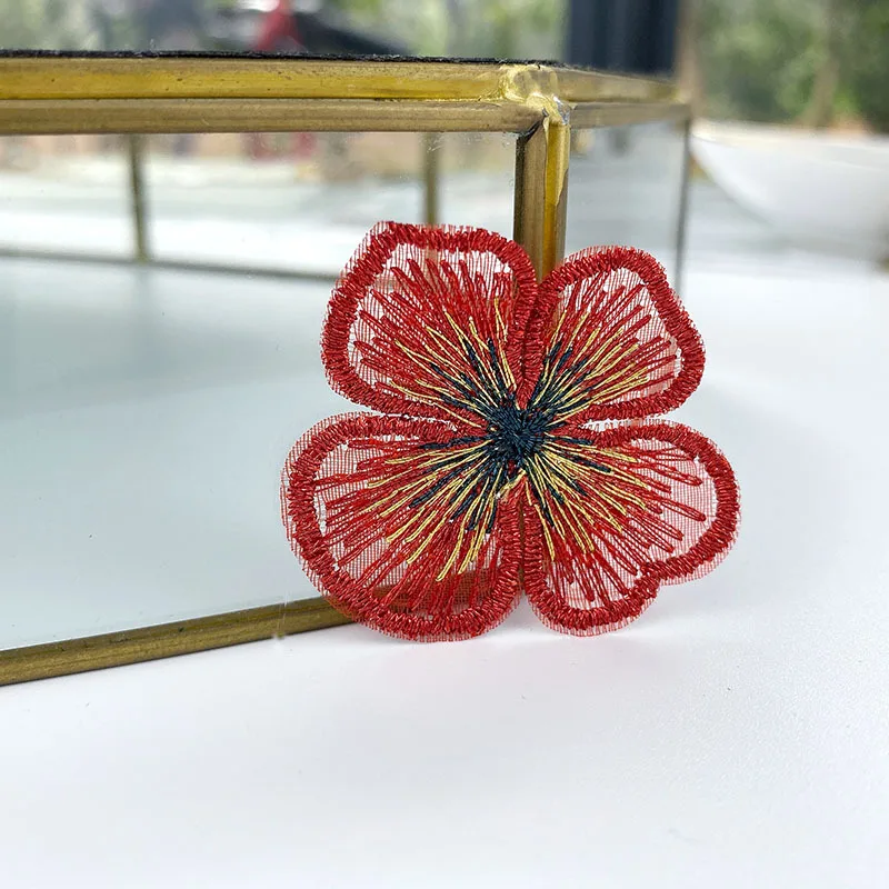 Diy 웨딩 드레스 모자 옷 복장 코트 모자를 쓰고 있죠 장식 코사지 꽃 신발에 대한 골드 스레드 자수 꽃 아플리케