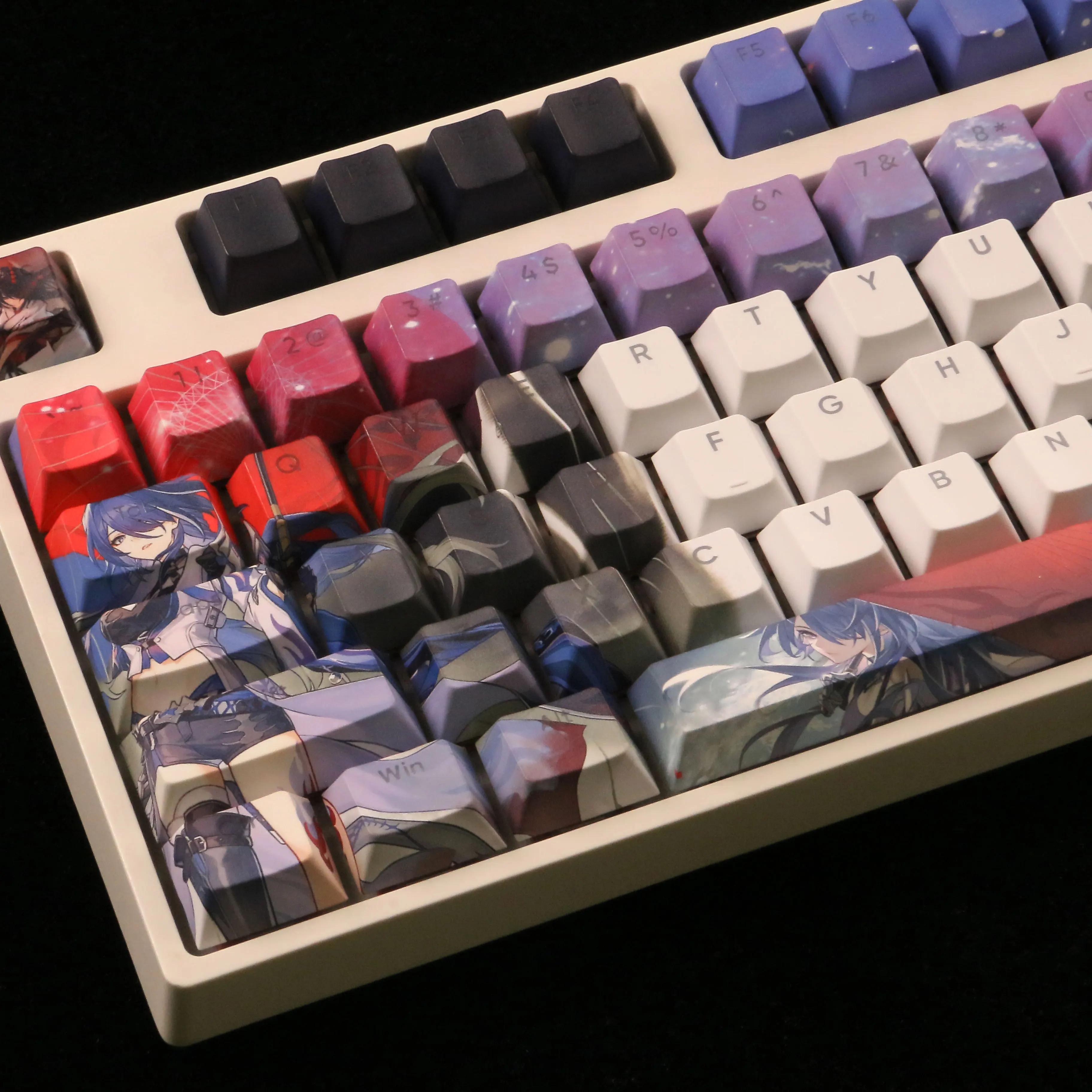 Honkai: Star Rail Acheron PBT 120-Tastenkappen, Cosplay-Requisiten, Achseseite, gravierte mechanische Tastenkappen, Gaming-Tischzubehör – Detail 5