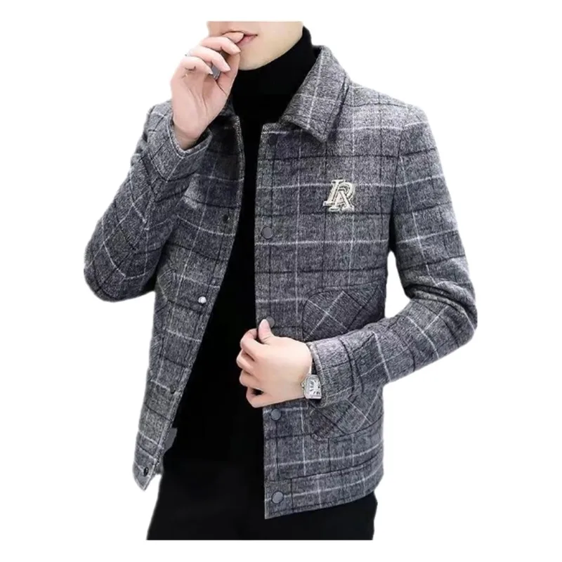 

Men's Checkered Jacket Spring, Autumn, and Winter New Polo Collar Plush Thick Insulation Top Casual Fashion Slim Fit Coat A0053