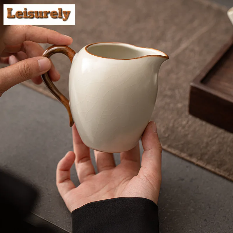 250ML Cream Ru Kiln Porcelain Tea Pitcher Divide Tea Fair Cup Cha Hai Dispenser Household Justice Cup Fair Mug Teaset Supplies