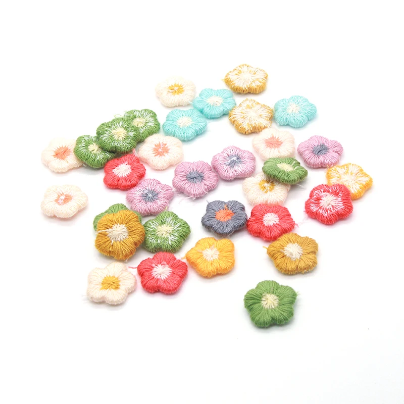 50Pcs 15mm Mini Multicolor Wool Knitting Plum Blossom Flower For Girls Plush Hairpin Children's Clothing DIY Decor Accessories