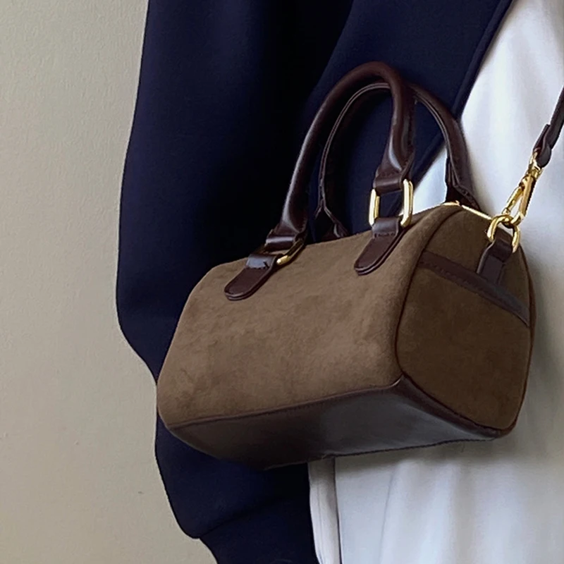 Retro Suede Handbag for Women Shoulder Hand Bag Ladies Crossbody Bag Zipper Pillow Style Purses Luxury Designer Messenger Bag