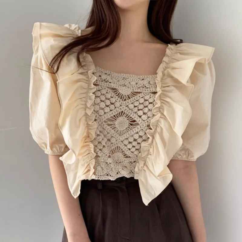 

Элегантная летняя кружевная блузка с квадратным вырезом, милая вязаная крючком блузка с короткими рукавами-фонариками, 2023, повседневная женская пикантная рубашка с оборками, 27104
