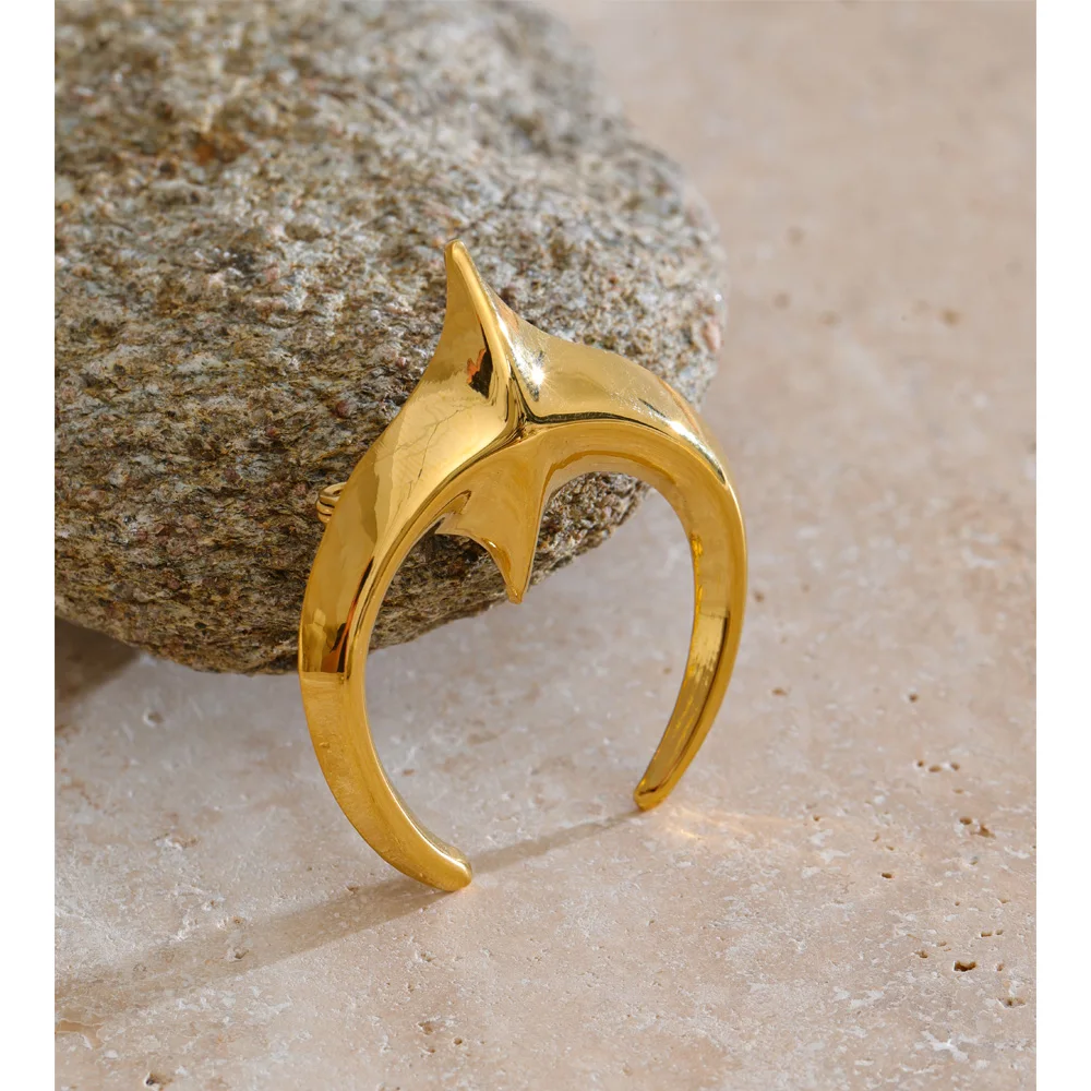 Yhpup Bull Horn Brooch Pin Stainless Steel Metal