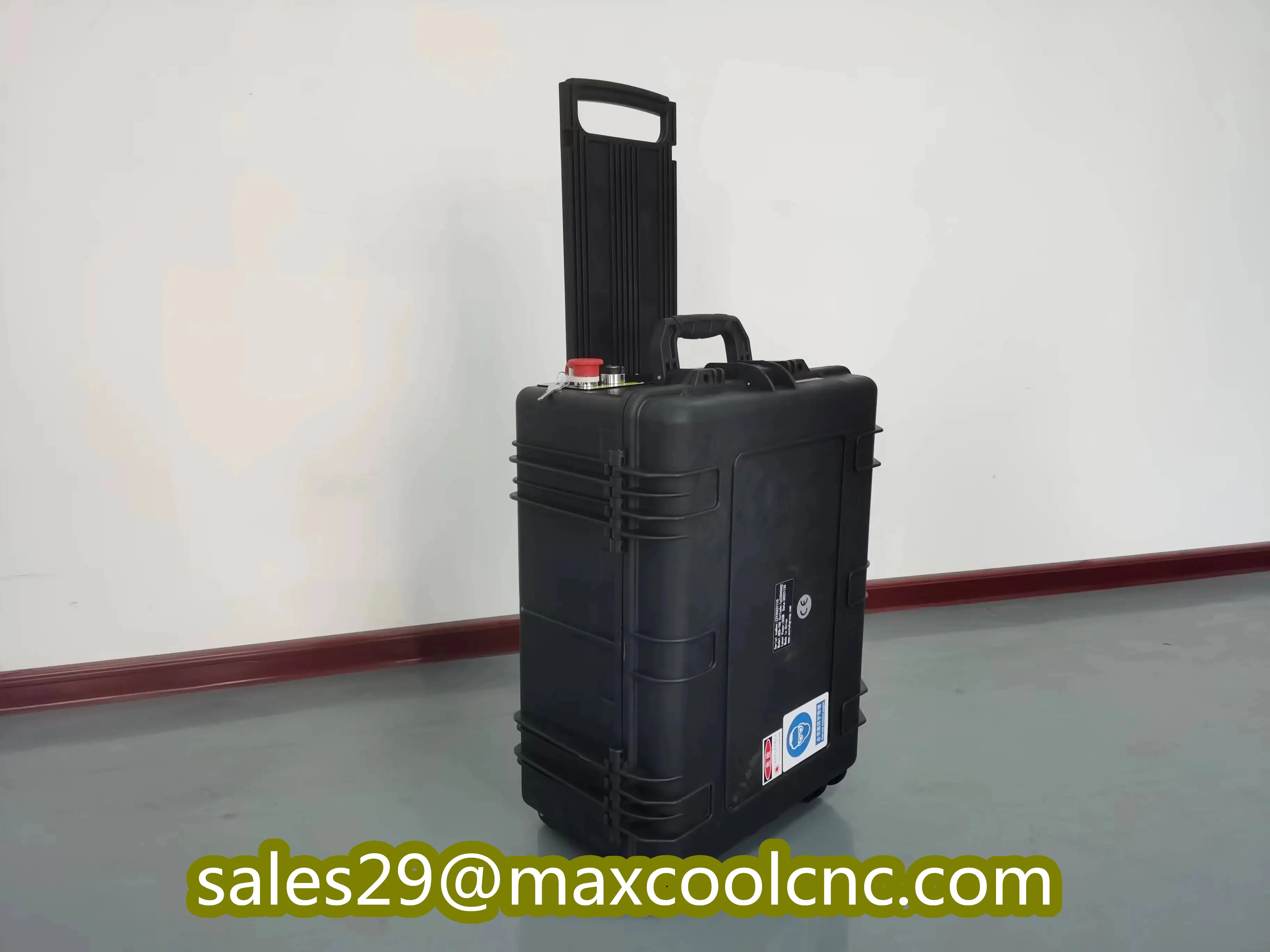 Wireless Control MAXCOOL Portable Rod Box Removal Layer Air Cooling Pulse Laser Rust Remover CNC Oil Stains Cleaning Machine 3