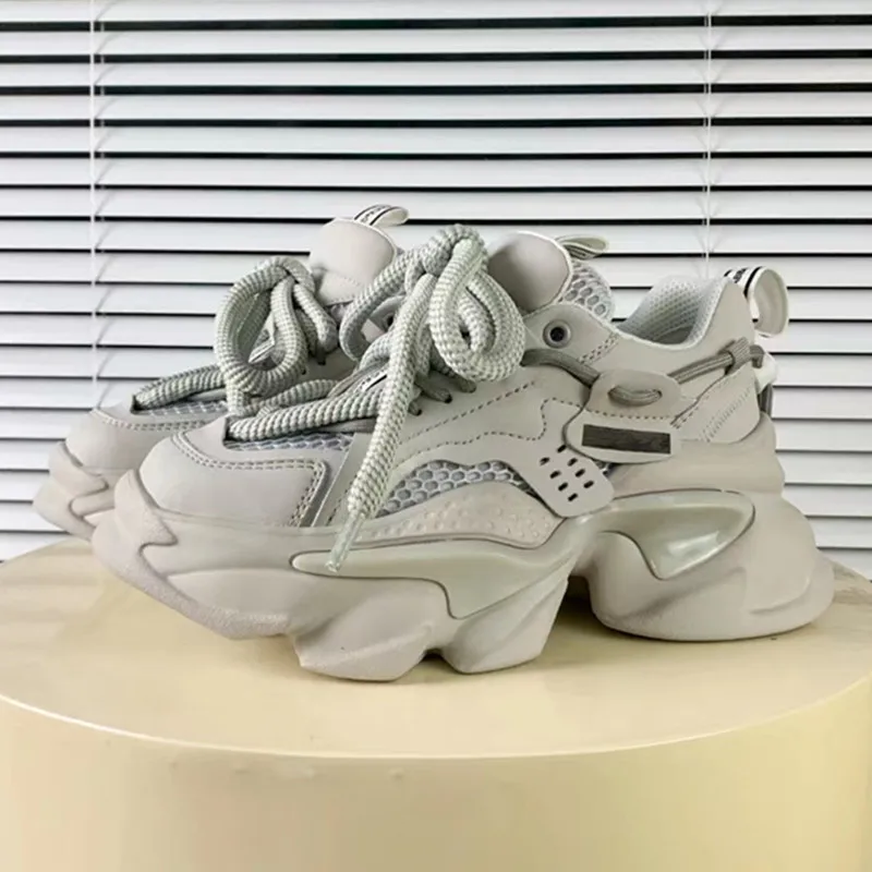

Designer Brand Women's Shoes, Casual Leather, Personalized Color Matching, Thick Soled Dad's Shoes, Autumn New Sports Shoes,