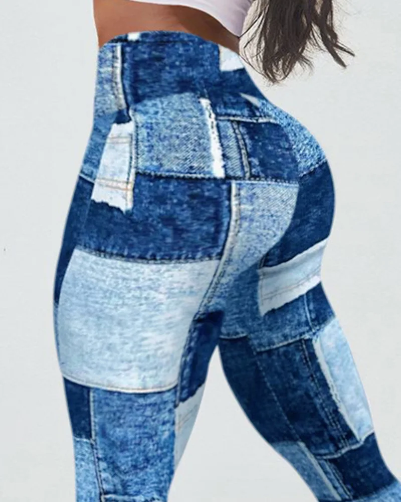 Рисунок 3 - Женские облегающие джинсы Y2k